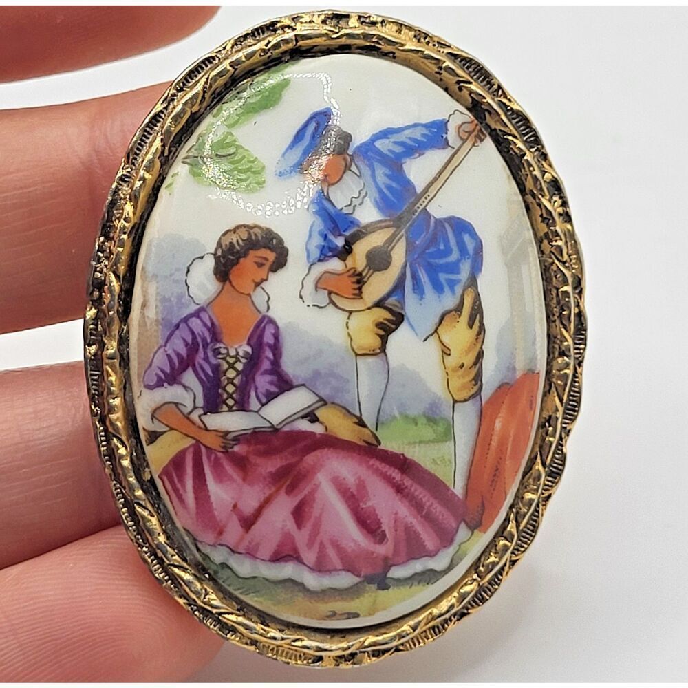 Antique Limoges Hand Painted Porcelain France Brooch Courting Couple 2in - Picture 2 of 4